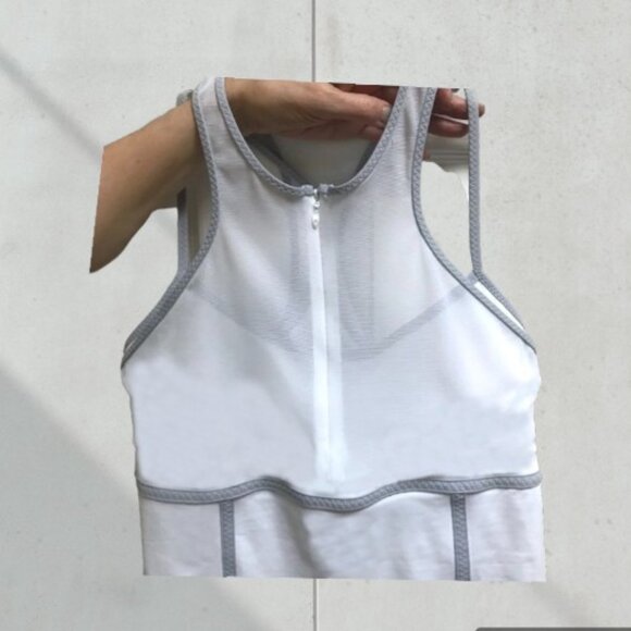 Pretty Lululemon Petal Pace White Tank Top With Mesh Neckline - Picture 3 of 9